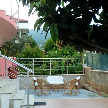 60quattro Bedrooms Πανσιόν 3*