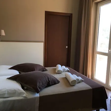 60quattro Bedrooms Πανσιόν Lamezia Terme