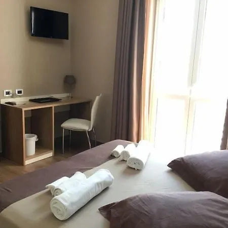 60quattro Bedrooms Πανσιόν