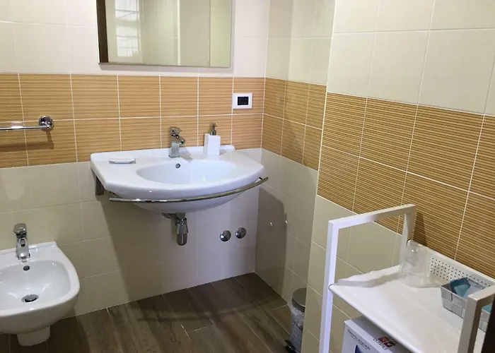 60quattro Bedrooms 招待所 拉默齐亚泰尔默